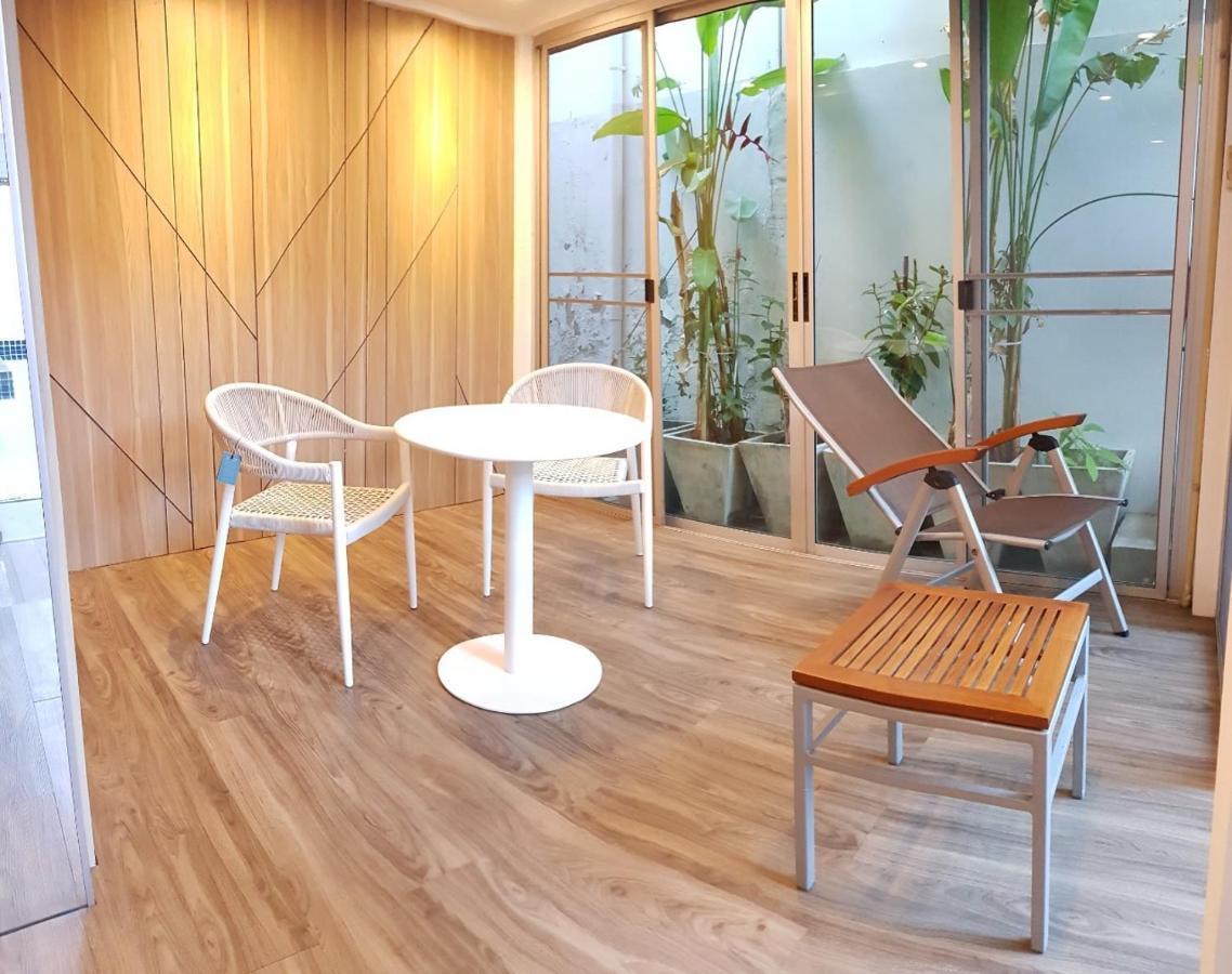 バンコク都Vivi Avenue Thonglorアパートメント エクステリア 写真